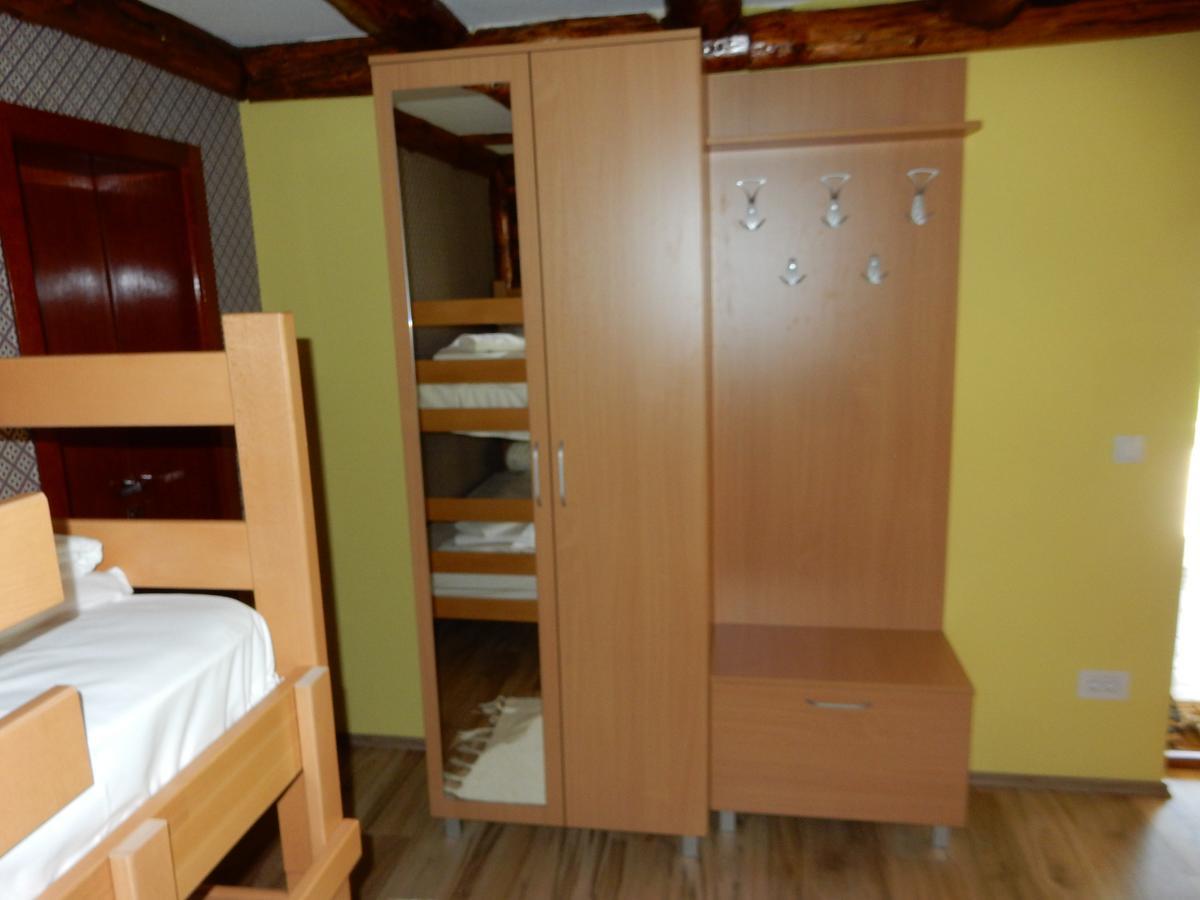 Apartments Izvor Lisine Strmosten Экстерьер фото